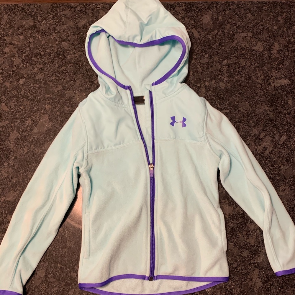 5T UA zip up